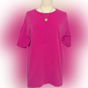 Graphite Sport perfect pink T-shirt!